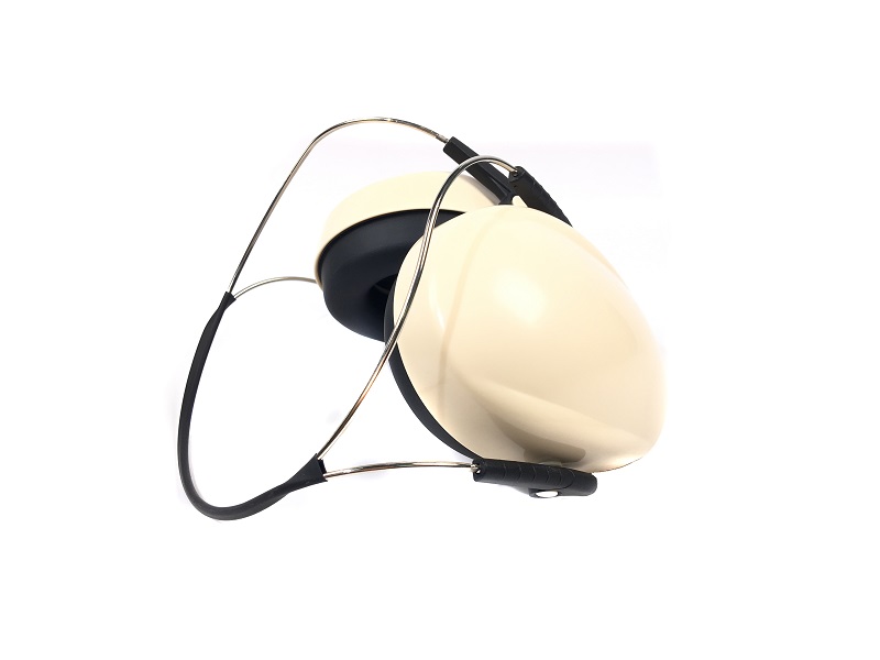 EARMUFFS AND EAR PLUGS